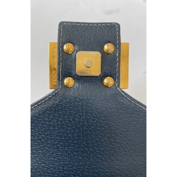Fendi Navy Blue Leather top handle with marbel clasp Vintage - Picture 6 of 11